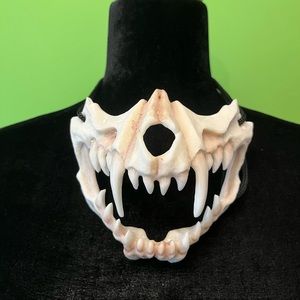 Unisex Japanese Half Mask - Tiger Mask, Made Of Resin